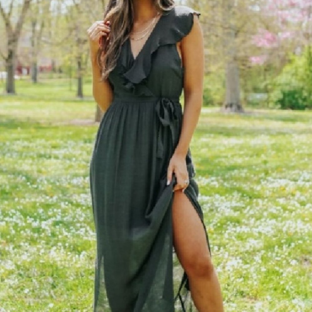 Magnolia Boutique La Playa Black Ruffle Maxi Dress